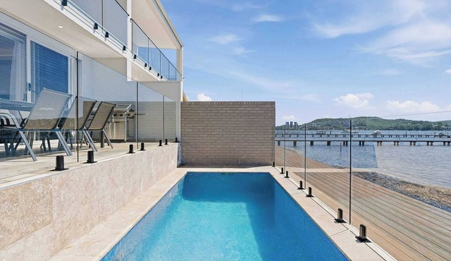 Waterfront | Pool, Jetty | Sleeps 7