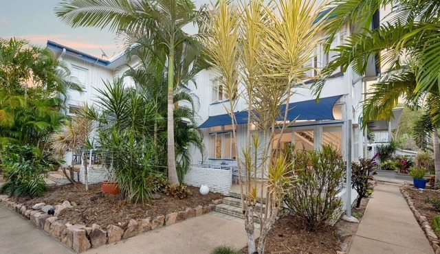 Welcome to Caversham Townhouse in Arcadia