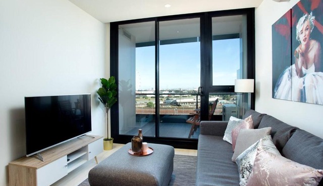 Well-connected North Melbourne Escape with Balcony in Melbourne