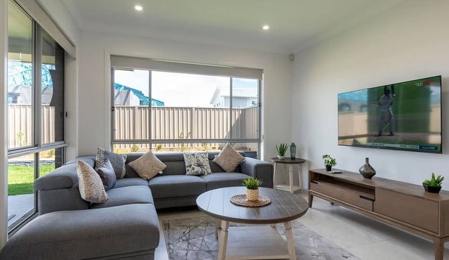 Whimbrel Waves Beach House