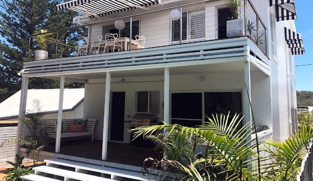 WHITE HAVEN: 4 BR, 2 BA House in Wooli, Sleeps 8 in Wooli