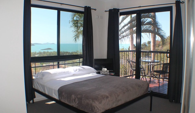 Whitsundays Rainforest Retreat in Cannonvale