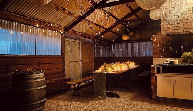 Willuna Farm Stay - Cosy cabin farm stay in CHILTERN