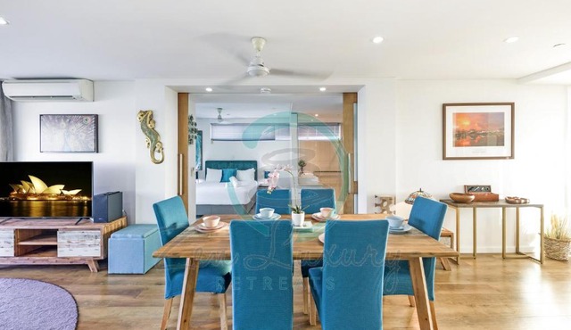 ZEN TOWERS PENTHOUSE Darwin's Exclusive Short Stays Holiday Home
