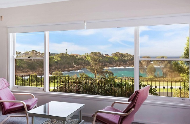 84 Ocean Parade - Beach House in Dalmeny