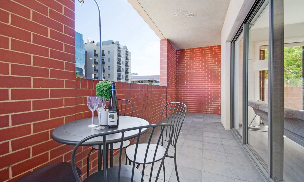 Adelaide Central Business District Apartment | Swainson on Union