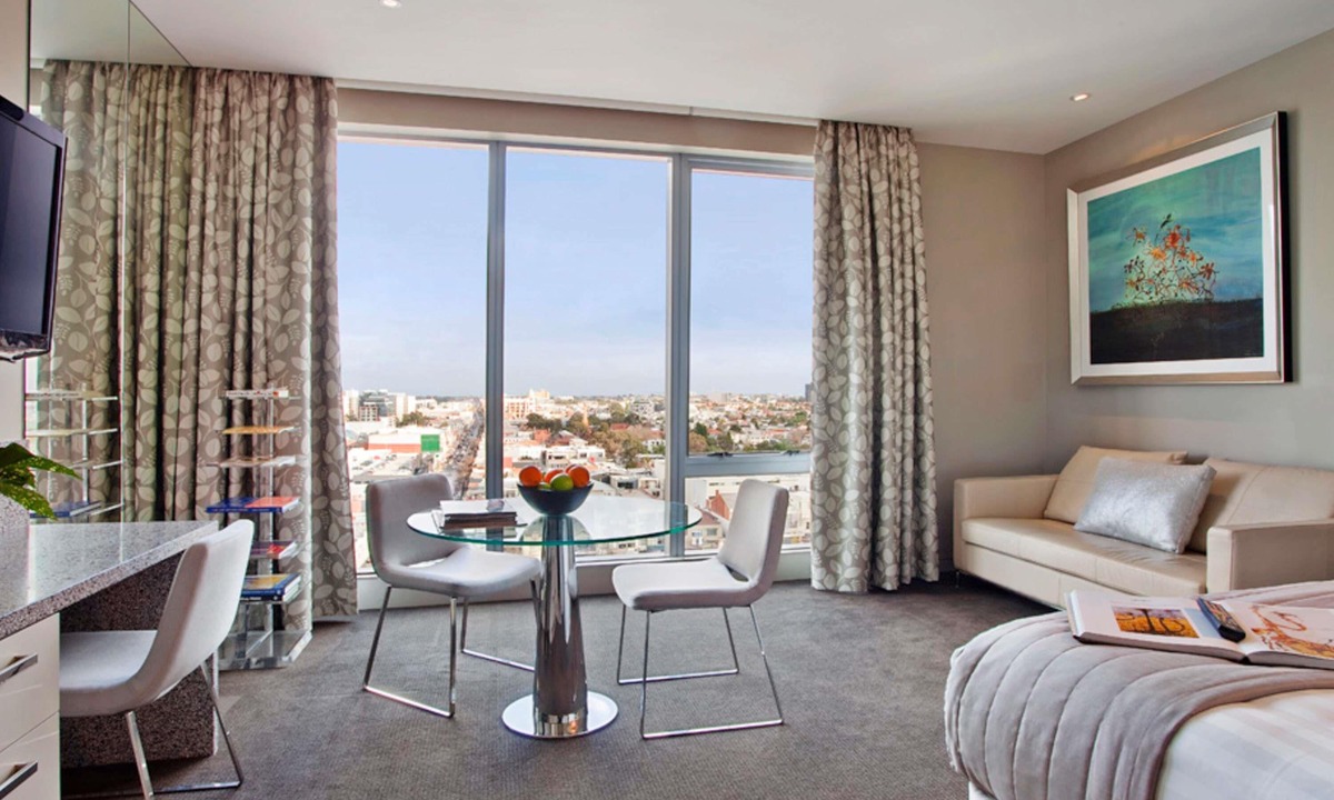 South Yarra Apartment | The Olsen Melbourne - Art Series