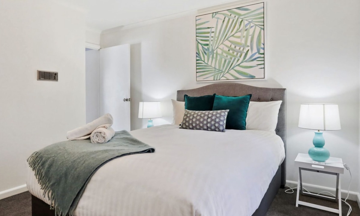 Merimbula House | Captains Quarters - Indoor Pool