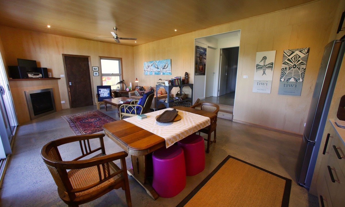 Coledale Apartment | Wanganella.A taste of coastal life, culture and relax.