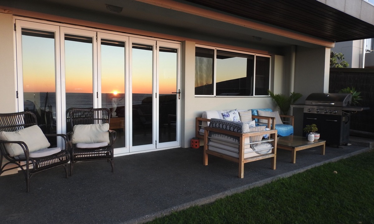 Kiama Downs Apartment | Beach Retreat@Kiama BEACHFRONT with direct beach access