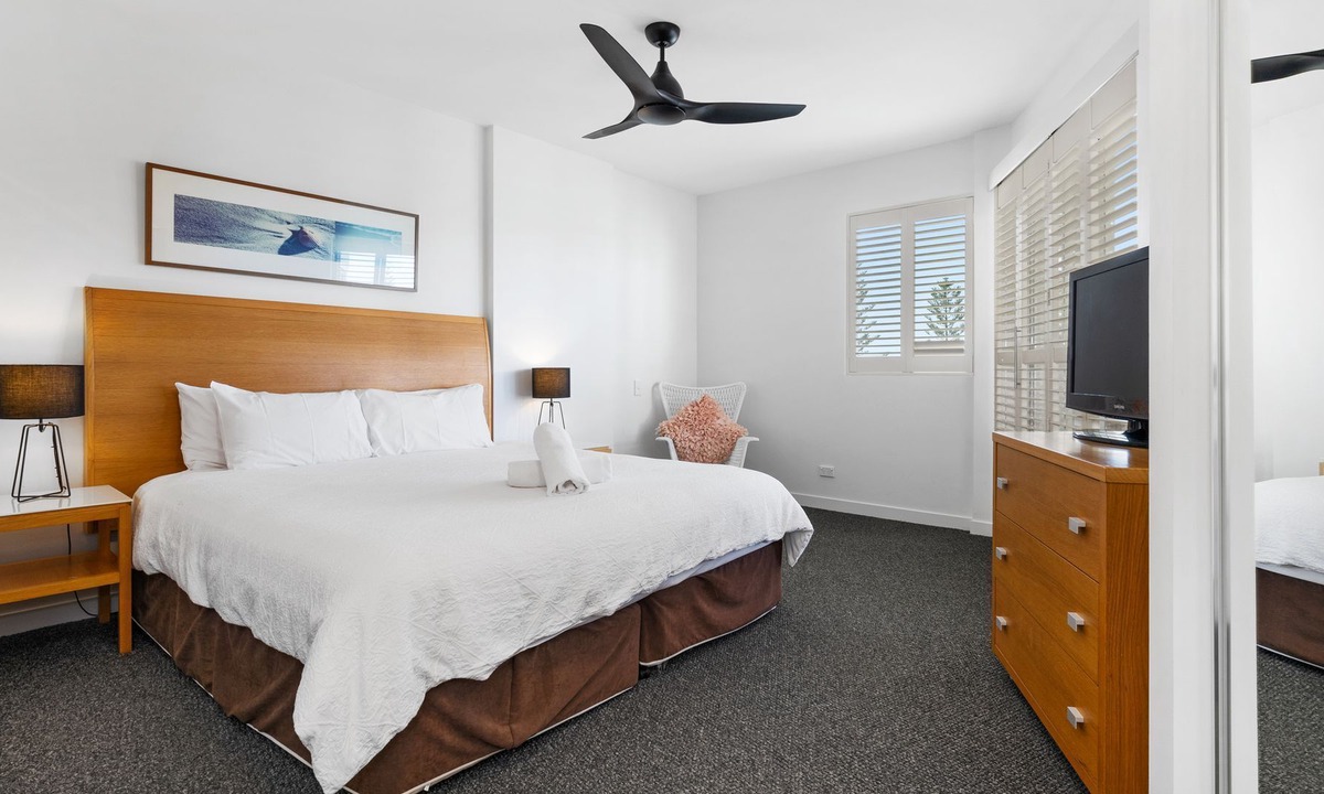 Kingscliff Apartment | Resort on the Beach 2214 15 with resort Pool