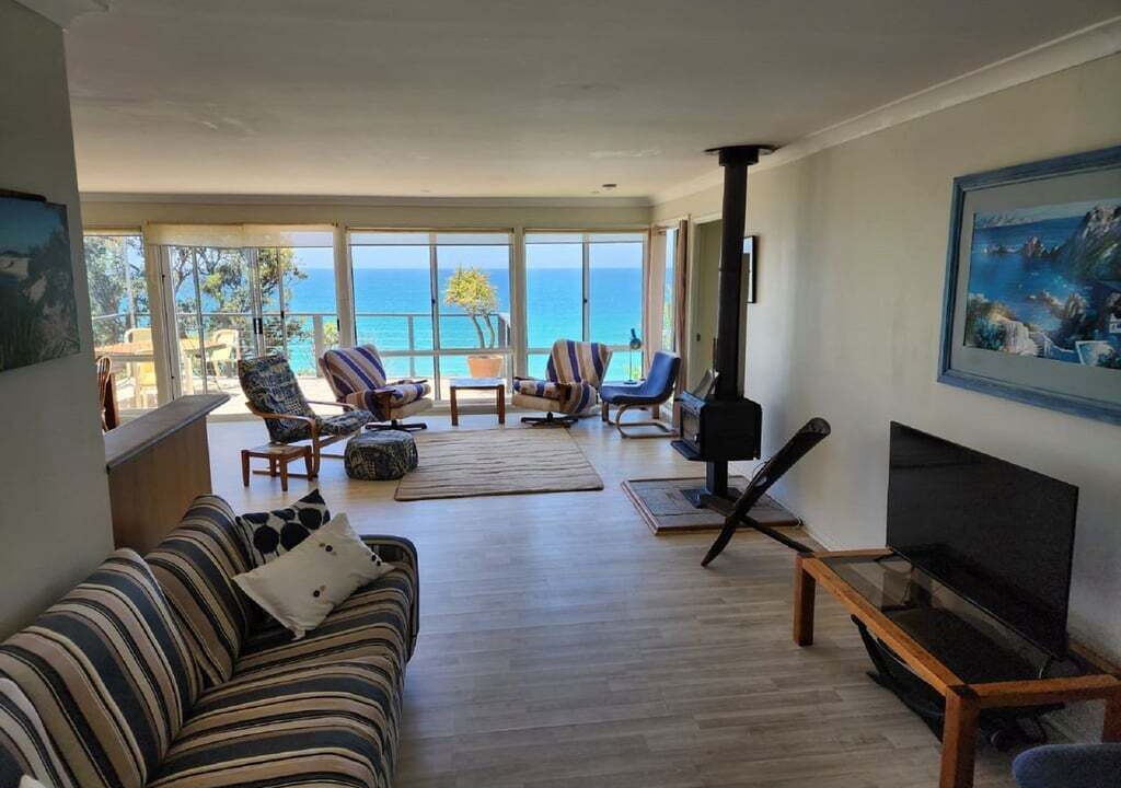 Manyana House | Southern Comfort ~ Coastal living paired with tranquil hospitality