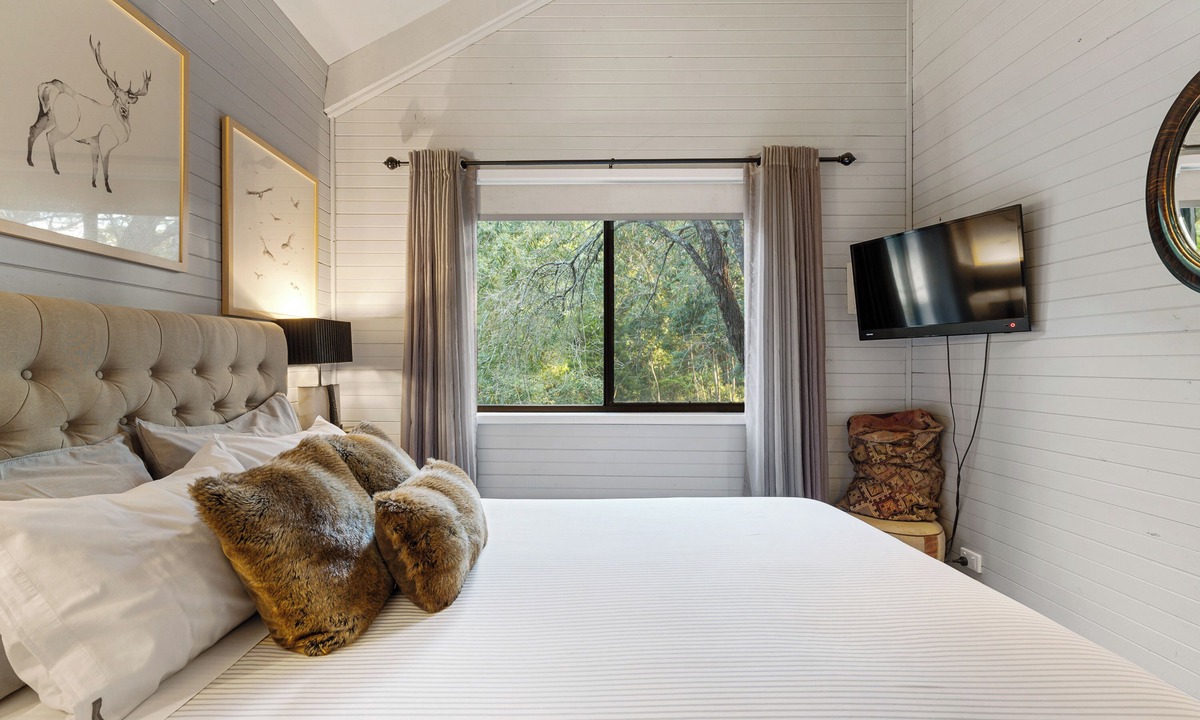 Kangaroo Valley Cabin | Martha's Villa - Panoramic views, Peaceful Location