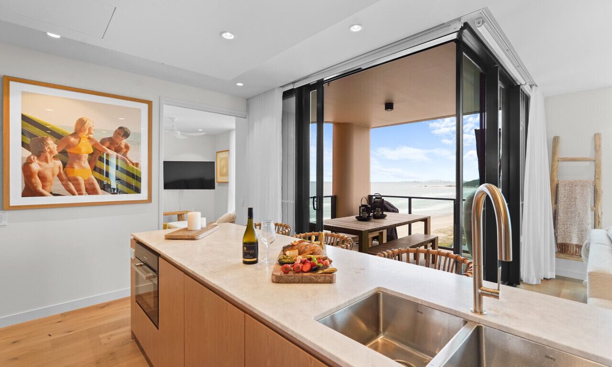 Palm Beach Apartment | Elite Penthouse Escape