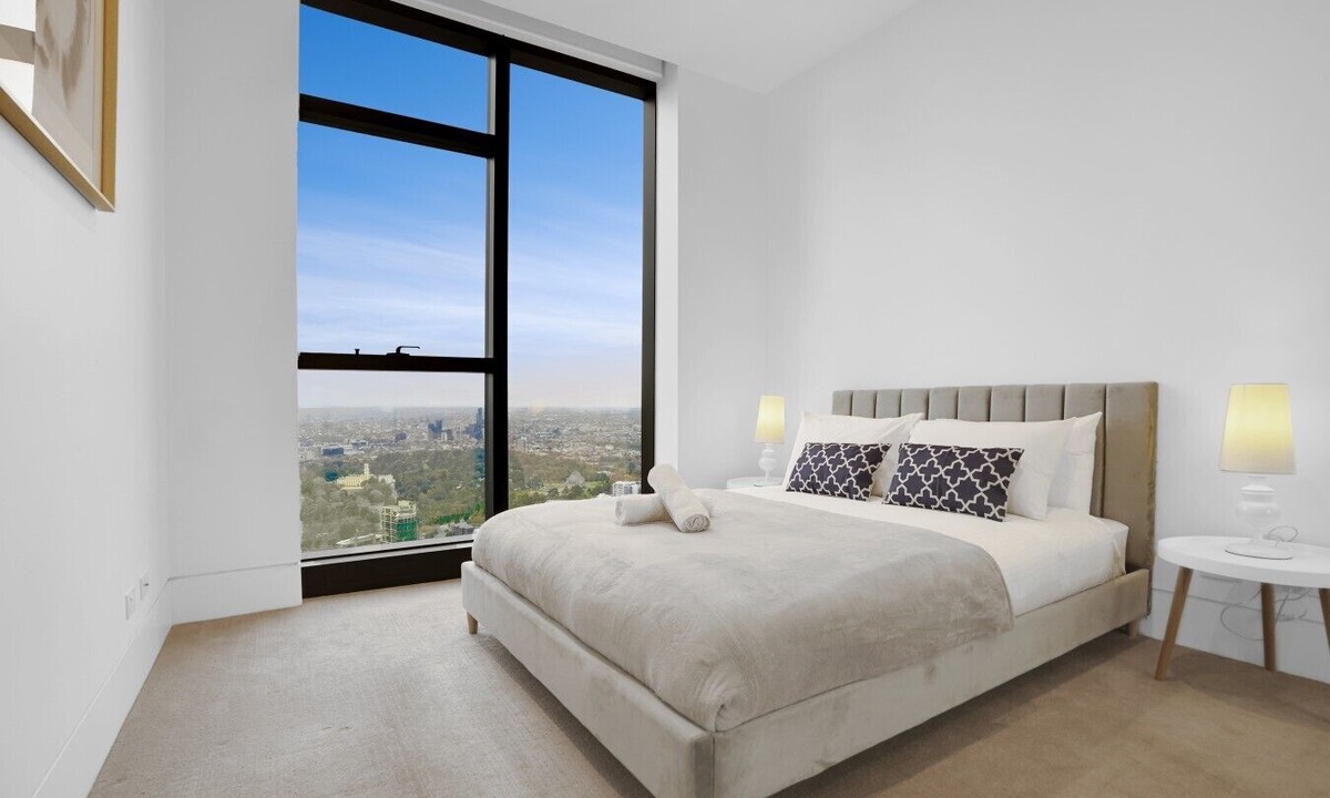 Southbank Apartment | Wake Up to the Sunrise| Next to Casino w/Sky Pool