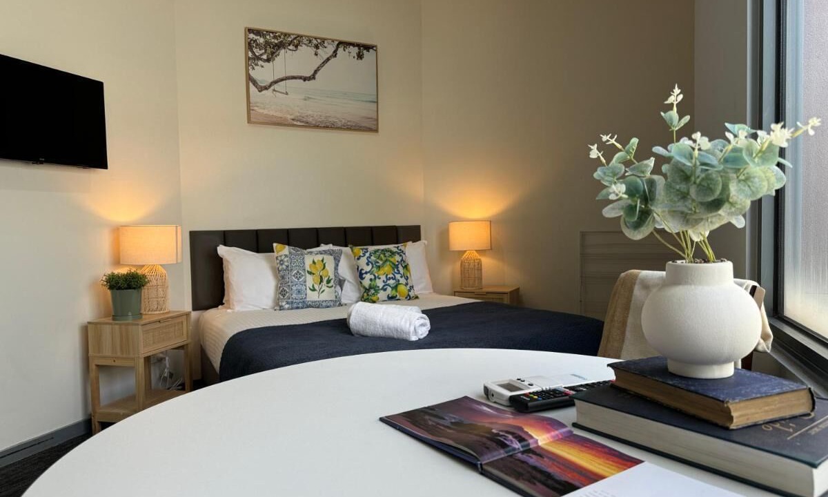 Carlton Apartment | Melbourne Studio Apartments Hotel @ 138 Elgin Carlton