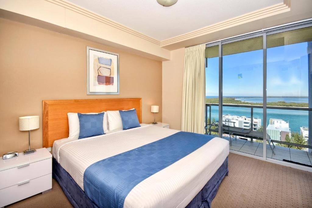 Caloundra Apartment | Pumicestone Blue