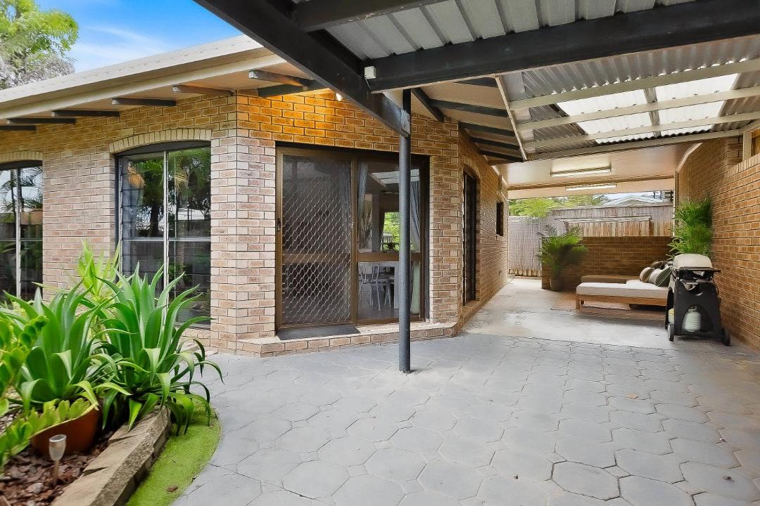 Trinity Beach House | Green Cottage Trinity Beach Pet friendly BBQ
