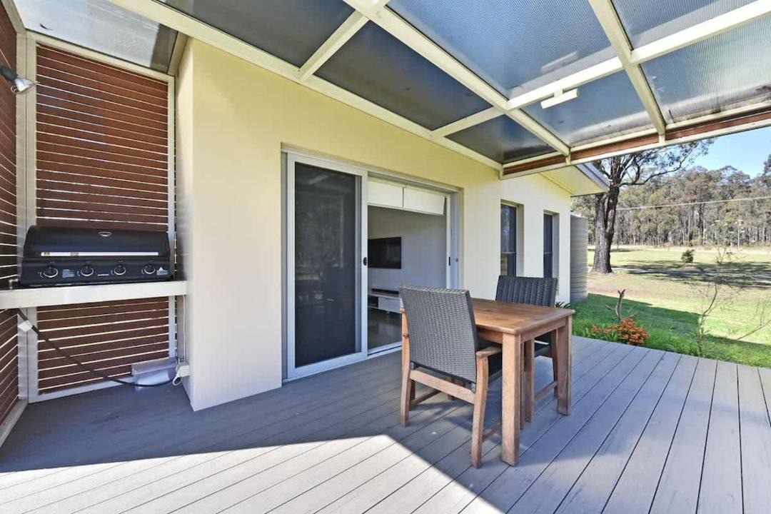 Pokolbin Villa | Ironbark Hill Villa 4 Novato