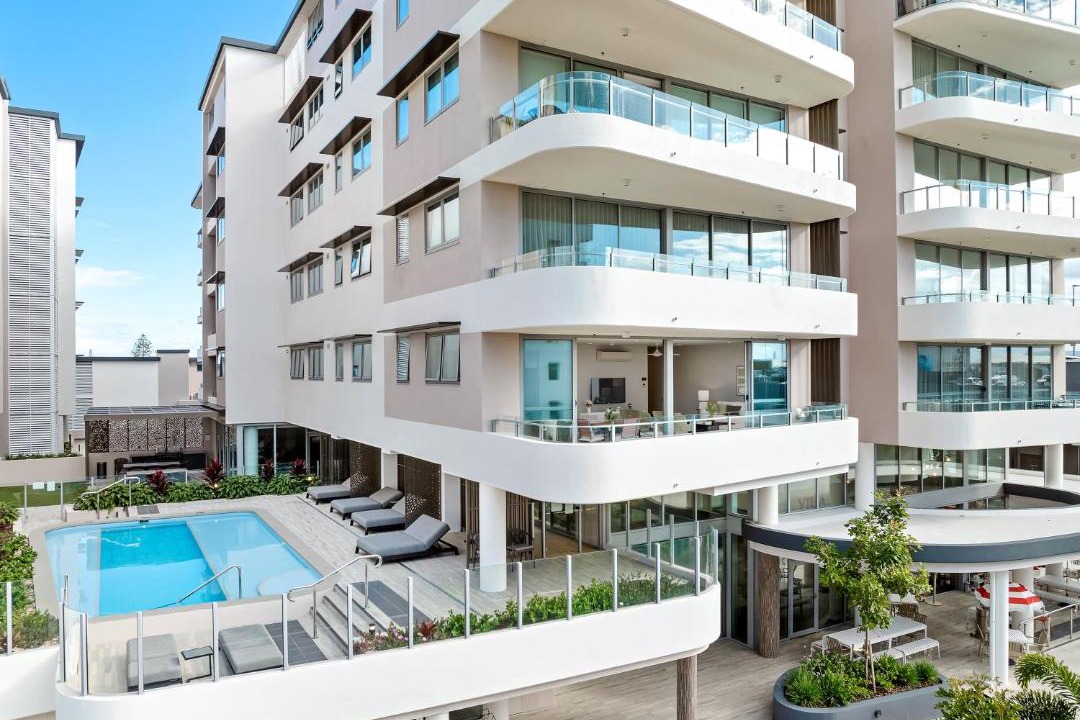 Buddina Hotel | Lowanna Beach Resort Kawana