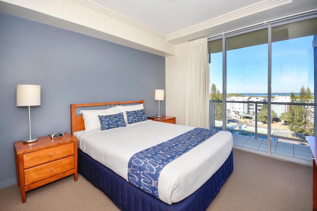 Caloundra Resort | Pumicestone Blue