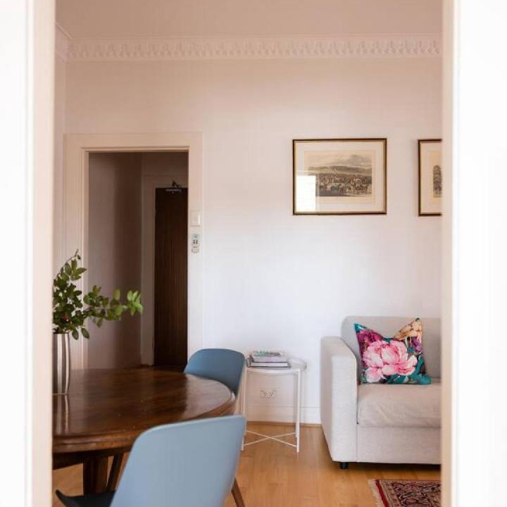 Double Bay Apartment | Double Bay Art Deco Apartment with Harbour Vistas