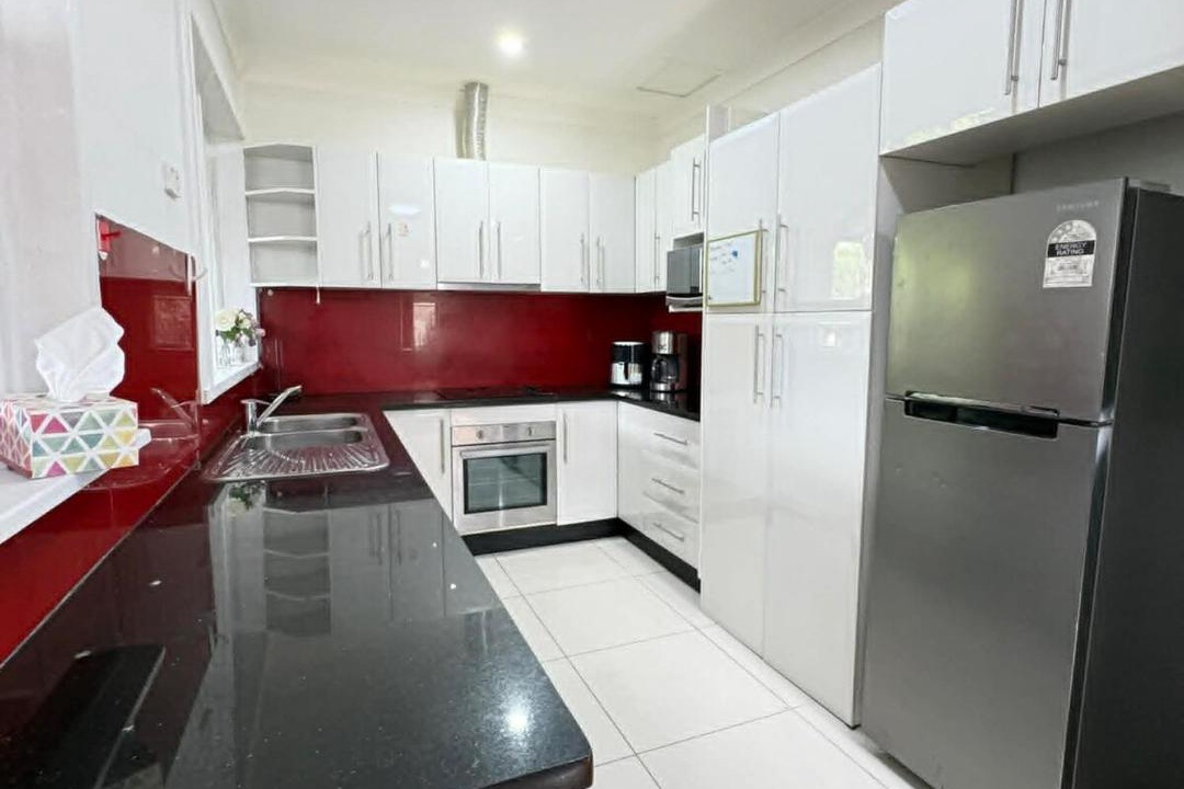 Mt Pritchard Apartment | Spacious 3BR Family Home-Parking- Near Liverpool