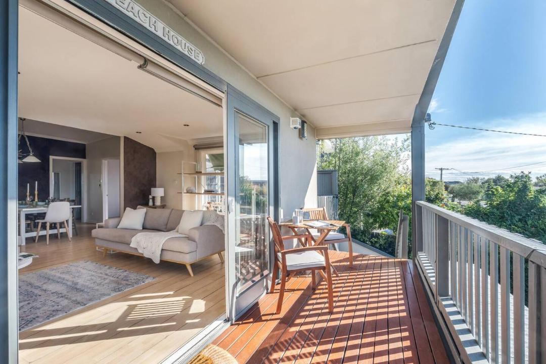 Dromana House | Bayvista Retreat - Scenic Views near Dromana Beach