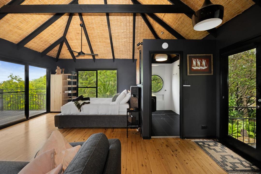 Milton House | Green Buddha