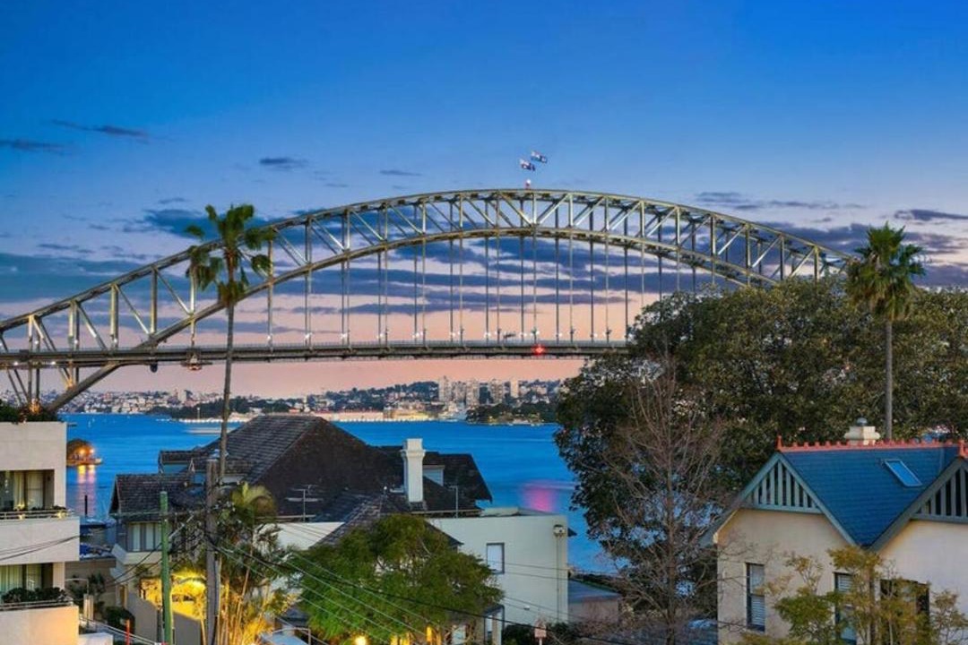 McMahons Point House | Bright and Spacious Home, Near to Sydney CBD