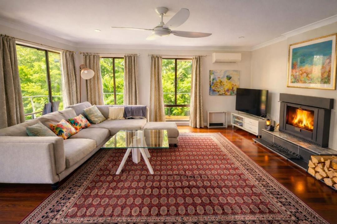 Wentworth Falls House | Blue Mountains charm with Spa!