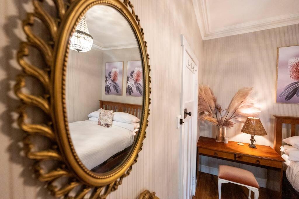 Redfern House | The Chelsea Cottage Alfresco Living East Redfern
