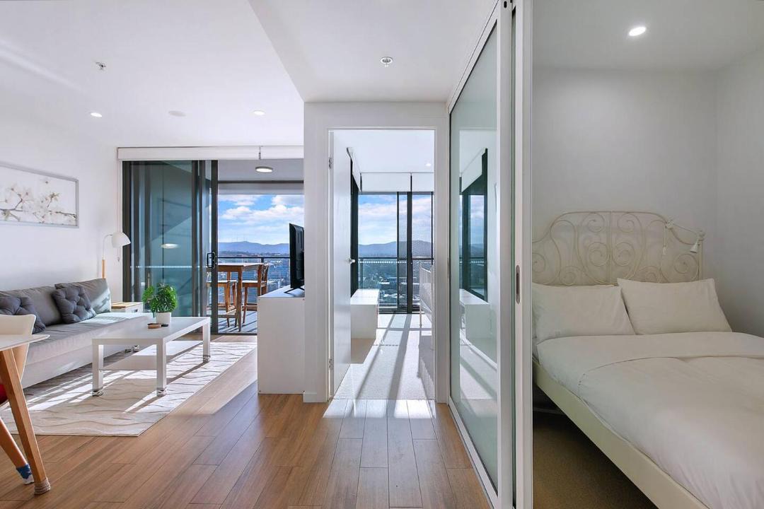 Bowen Hills Apartment | Windward - Inner-city Skyline Stay with Pool Access
