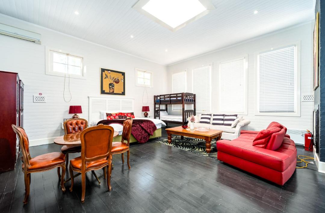 Spencer House | 6BD Room Near Hawkesbury River
