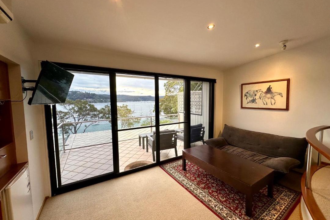 Newport Apartment | BlueWater Penthouse GuestSuite 2