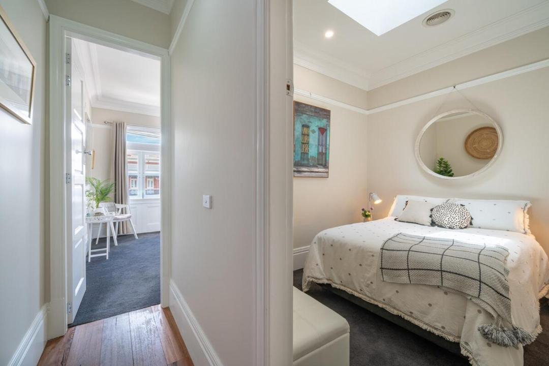 Bathurst House | The Paddington Bathurst #6