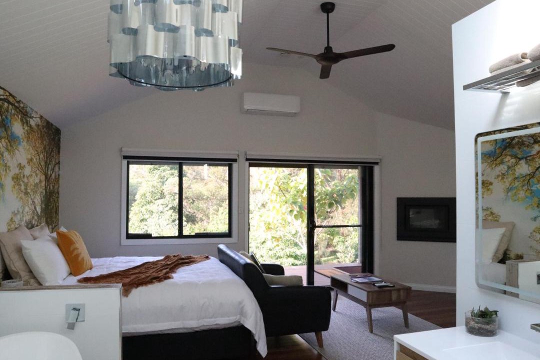 Mapleton Villa | Hideaway Falls - Piccabeen Cabin