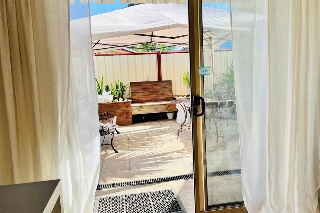 Ettalong Beach House | Barn Outside - Modern 2 bedroom flat Inside