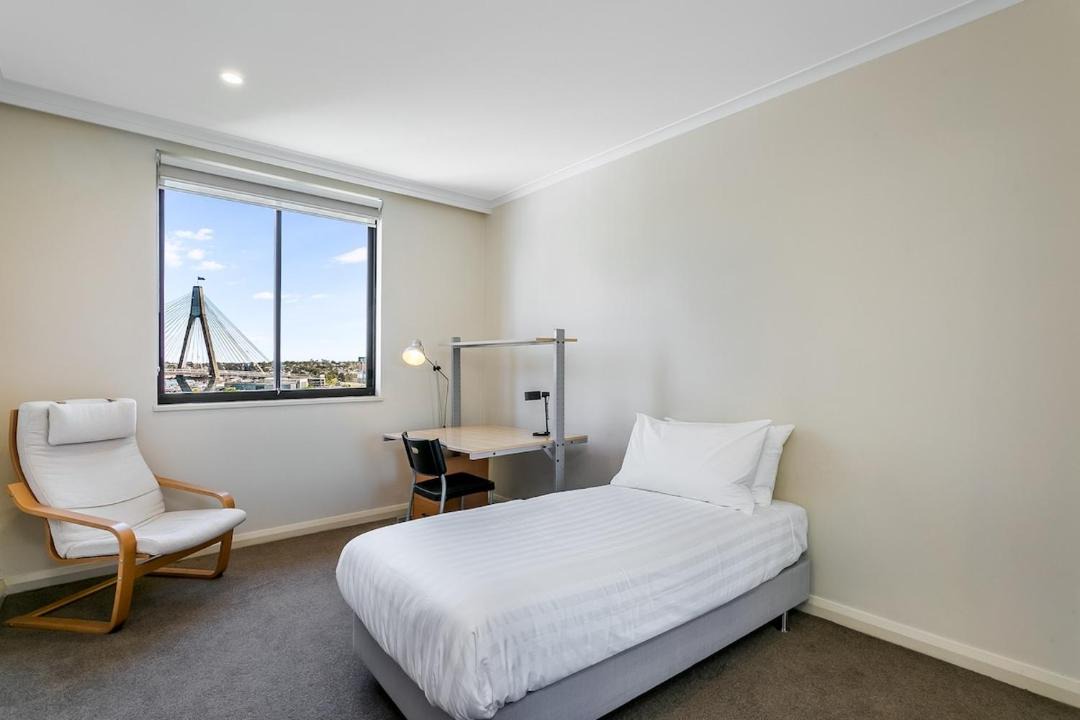 Pyrmont Apartment | Pyrmont paradise - Anzac bridge view in all rooms BOW66