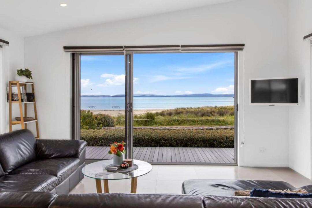 Seven Mile Beach House | Seven Mile Beach House - Surf, Hike, Golf