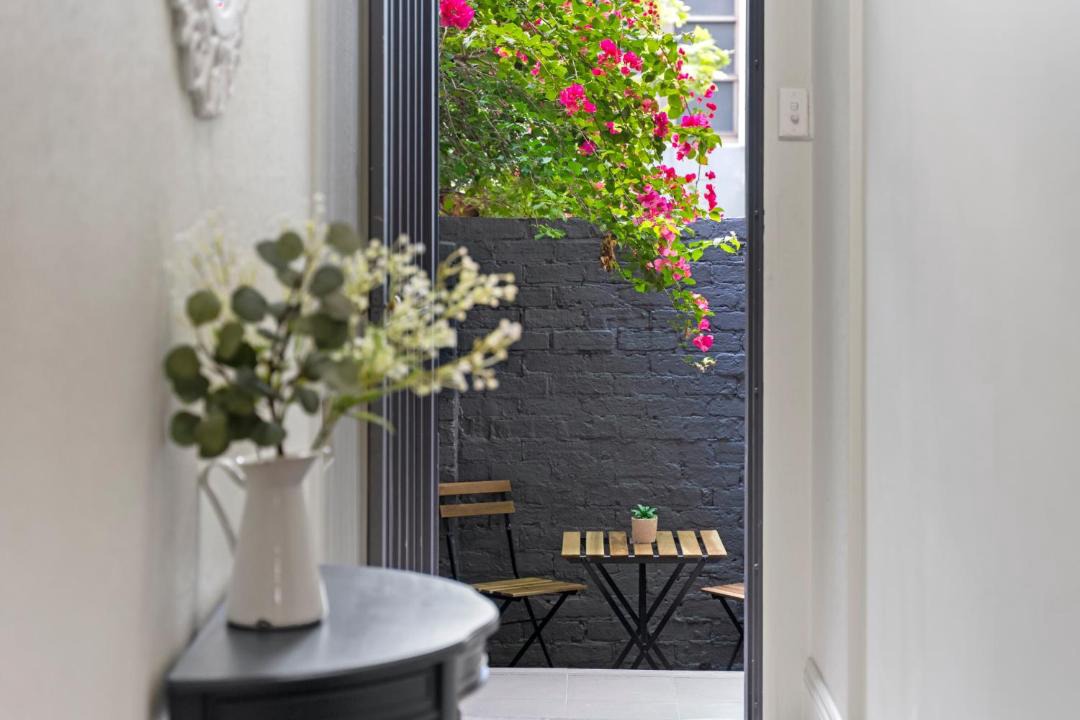 Pyrmont House | Country in City Darling Harbour Retreat Pool