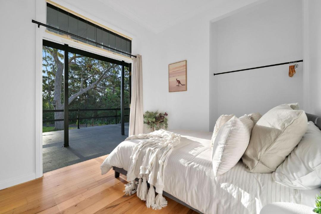 Falls Creek House | Farm Stay Jervis Bay The Rooftop by Book Jervis Bay