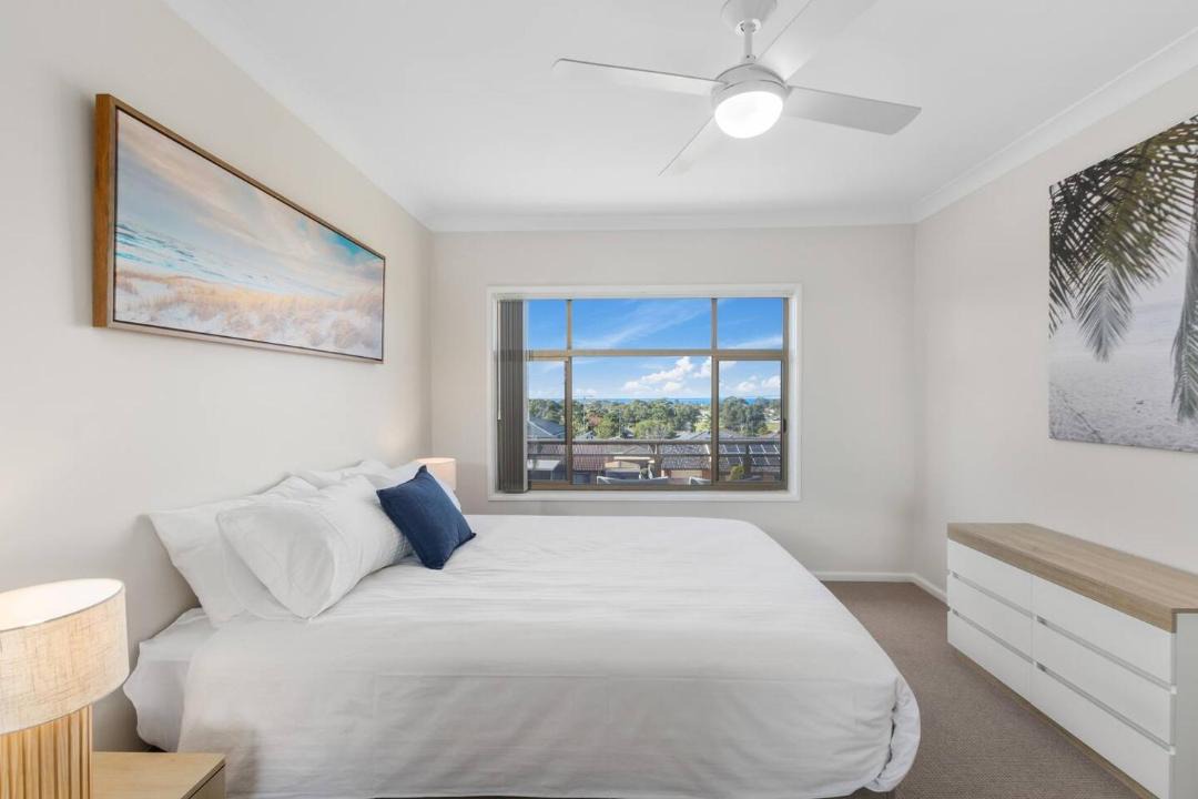 Barrack Heights House | Seaview Escape - Beach Family Getaway with Games