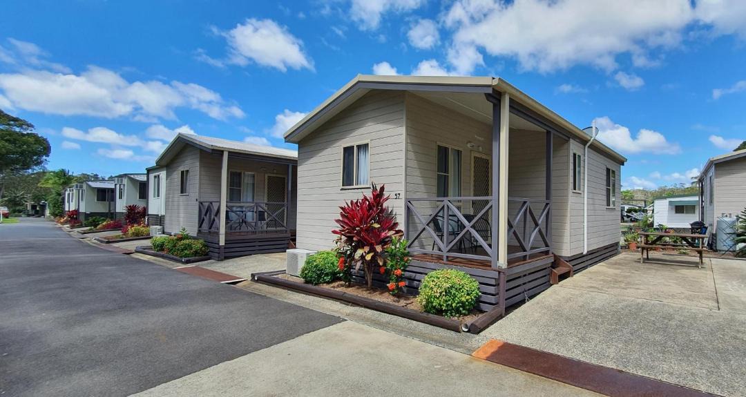 Woolgoolga Hotel | Sunset Caravan Park Woolgoolga
