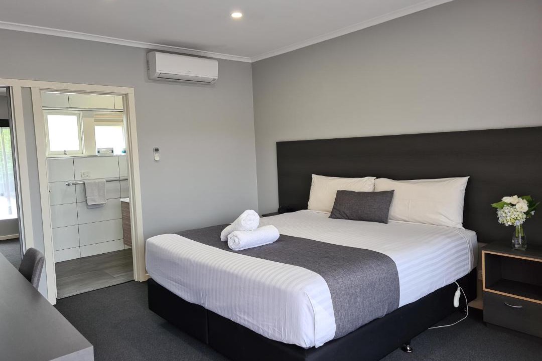 Ulverstone Hotel | Beachway Motel
