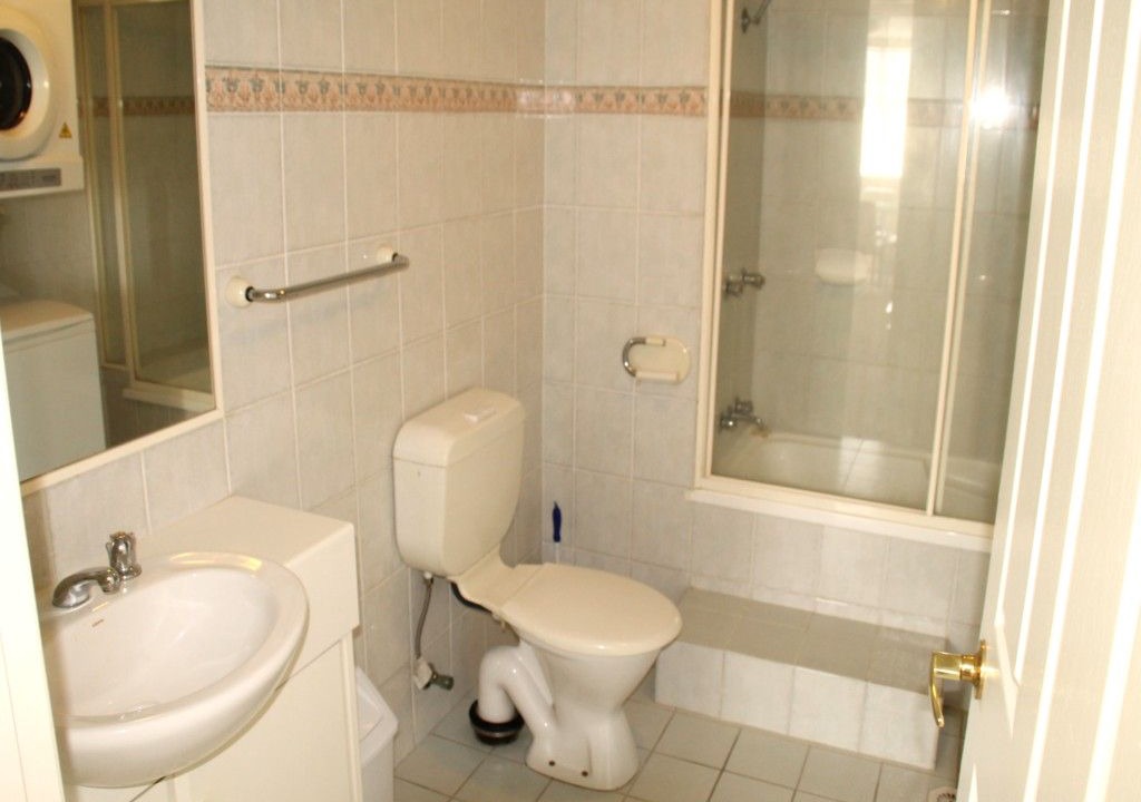 Photo of Bathroom in Burleigh Heads