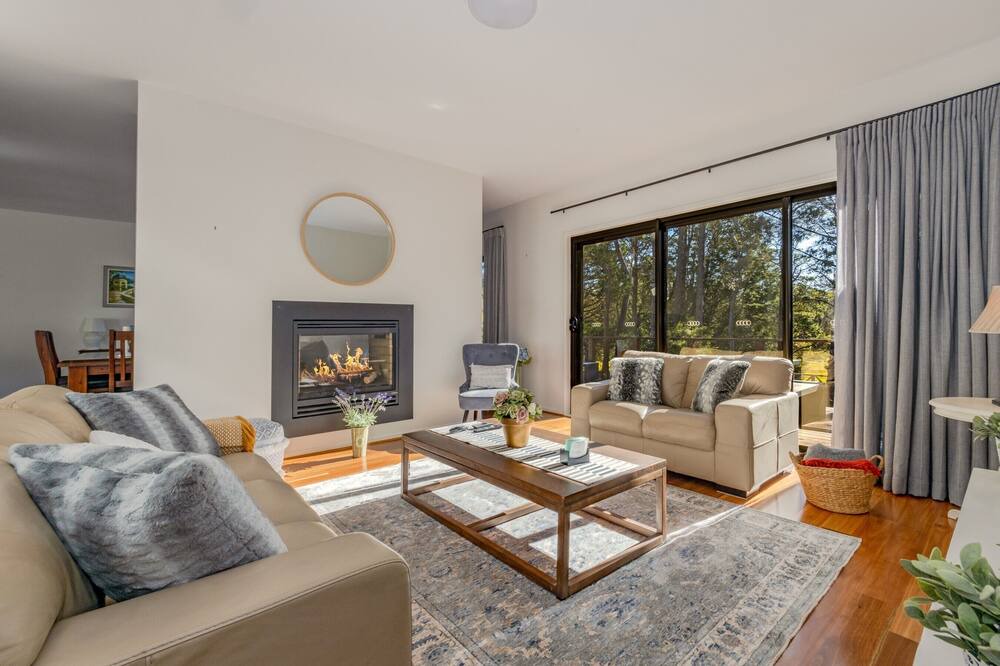 Photo of Livingroom in Wentworth Falls