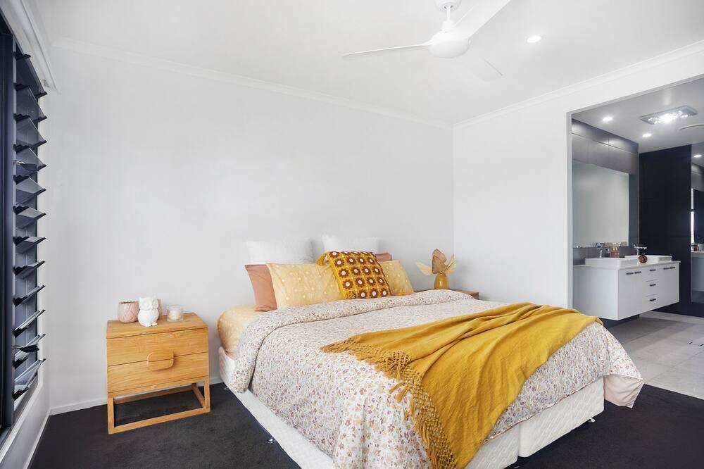Photo of Bedroom in Maroochydore