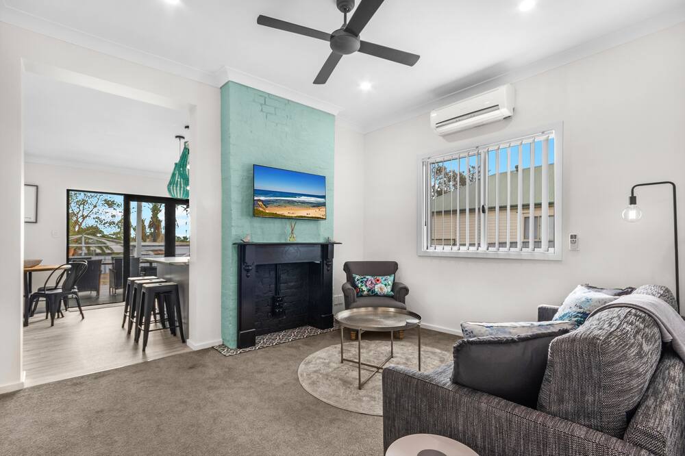 Photo of Livingroom in Cessnock