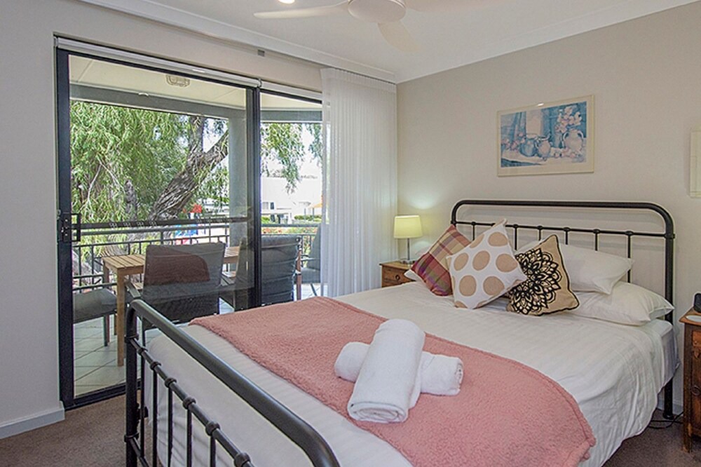 Photo of Bedroom in Broadwater